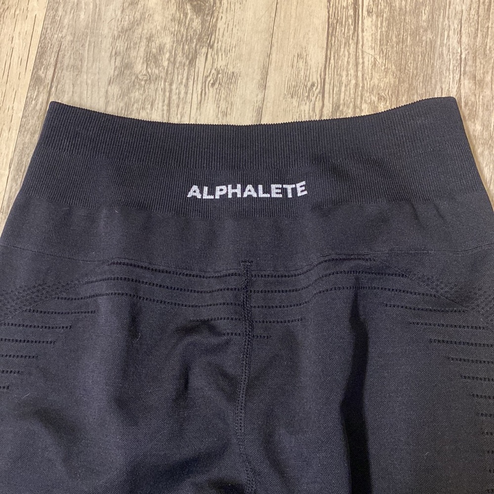 Alphalete Ozone Women’s Workout Leggings Black - Picture 8 of 14
